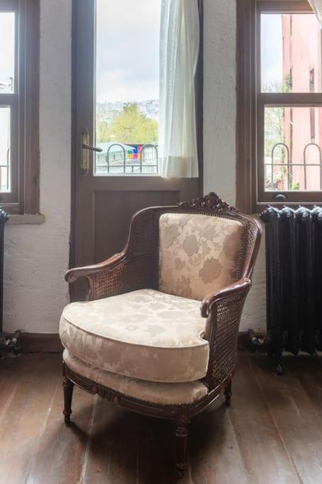 شقة Historic Unique Town House Golden Horn اسطنبول المظهر الخارجي الصورة